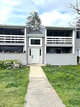 Building Photo - 1017 Stevens Creek Rd