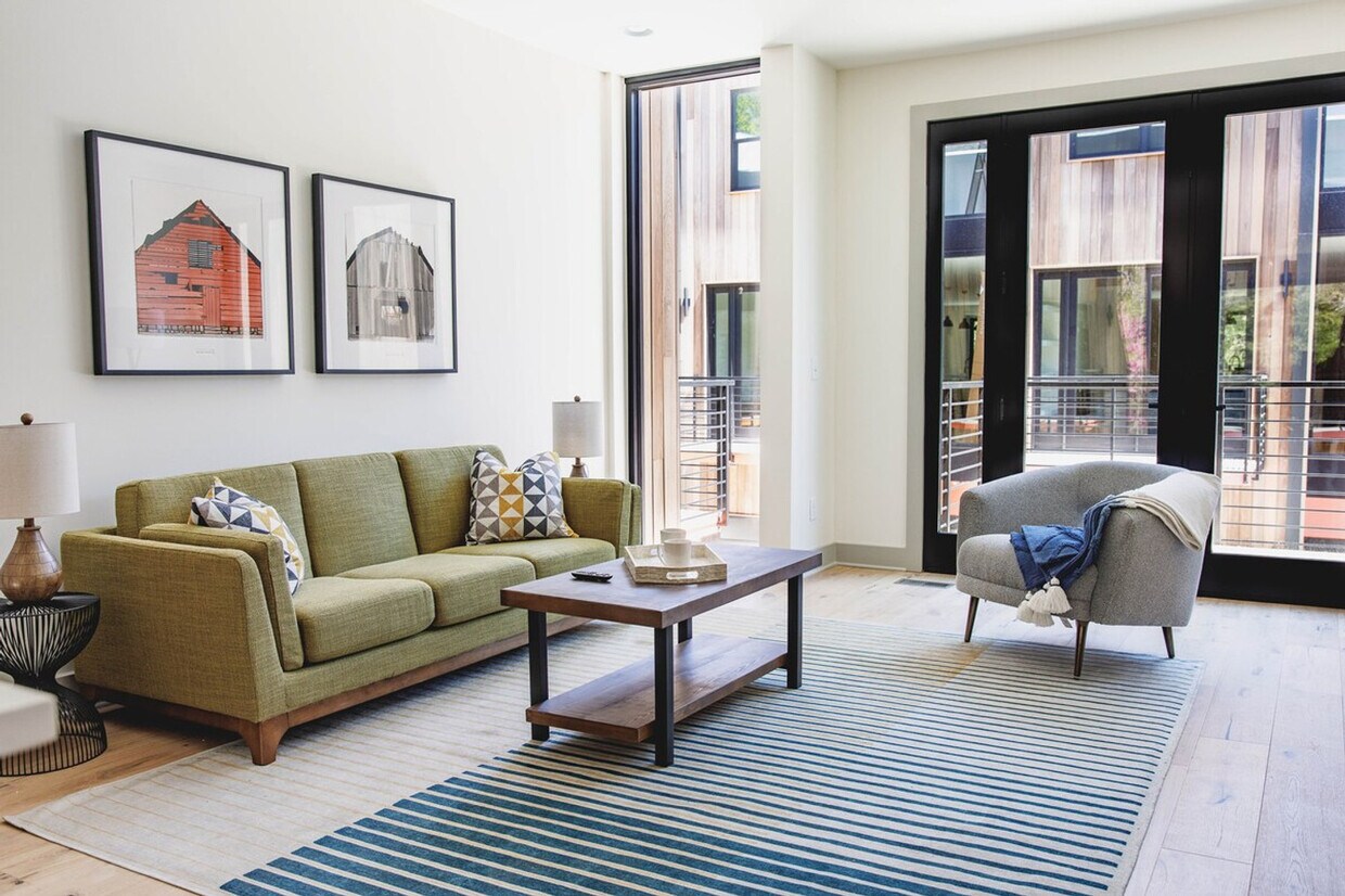 Foto principal - 315 NE Burwood Mews