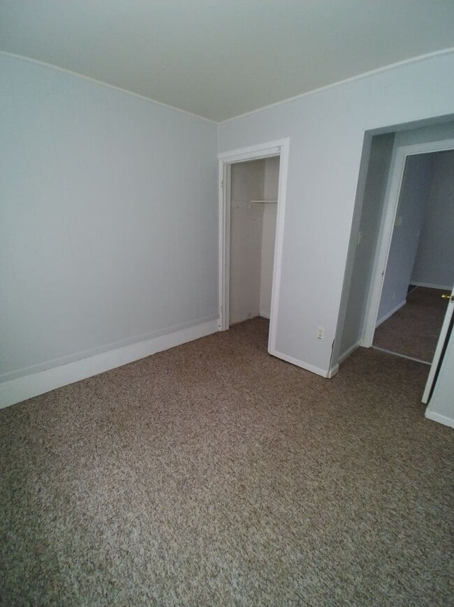 Foto del edificio - 911 N 9th St Rd