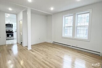 Building Photo - 452 64th St
