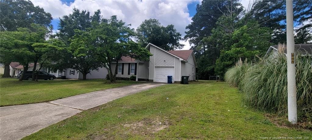 Foto principal - 912 Hollydale Ln