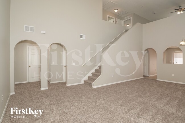 Foto del edificio - 3638 Queens Cove Blvd