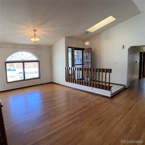 Foto del edificio - 15000 E Bellewood Dr