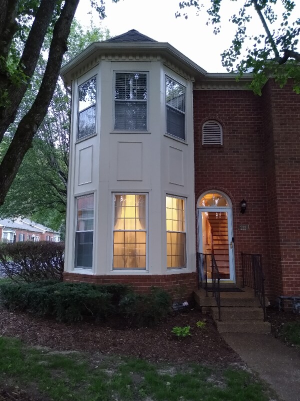 212 Windsor Terrace Dr, Nashville, TN 37221 Townhome Rentals in