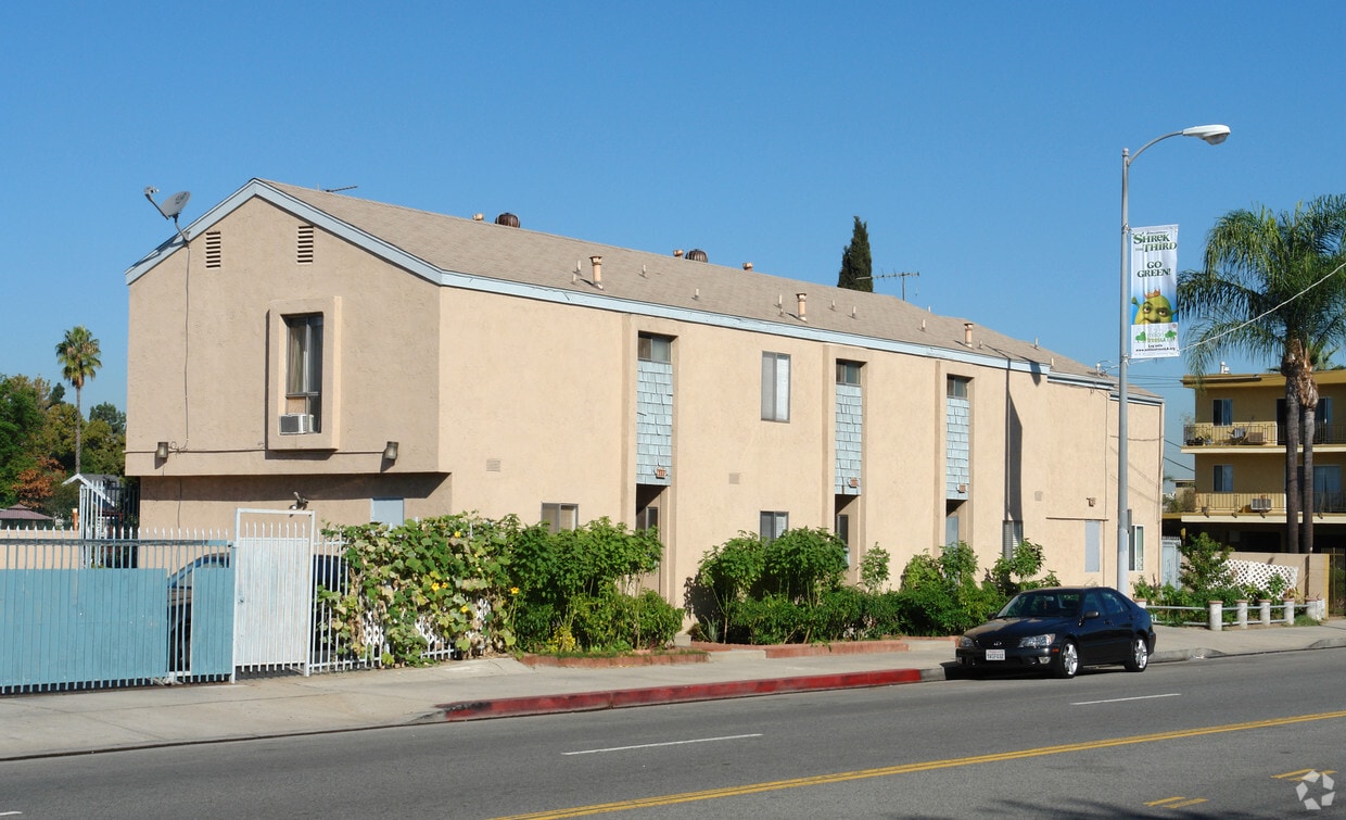 6121 Coldwater Canyon Ave, North Hollywood, CA 91606 6121 Coldwater Canyon Ave North Hollywood