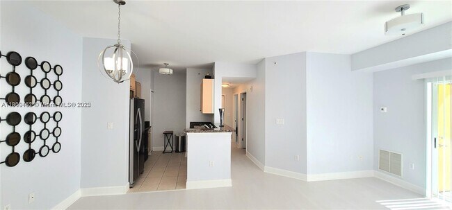 Foto del edificio - 6001 SW 70th St