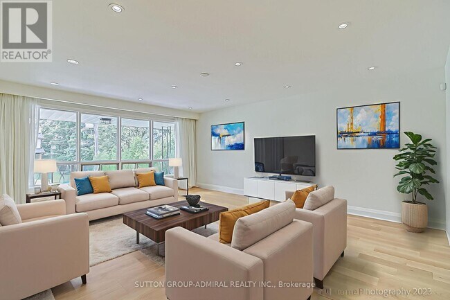 Building Photo - 47 Waterloo Ave