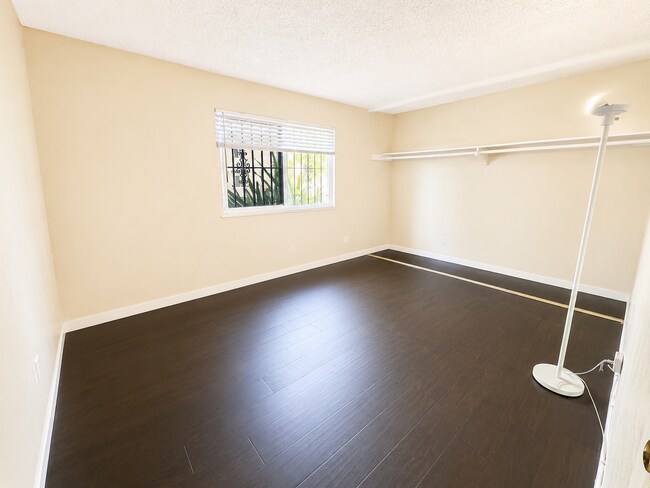 Foto del edificio - 4267 44th St