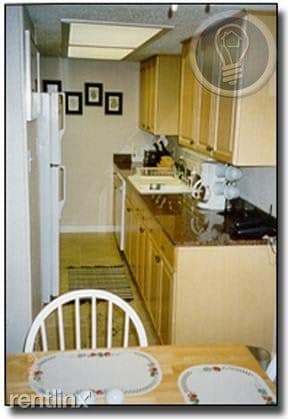 Building Photo - 1725 Toomey Rd