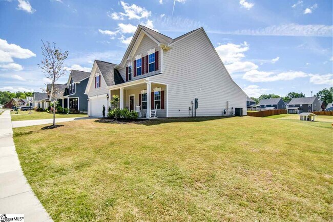 Building Photo - 127 Village Vista Dr
