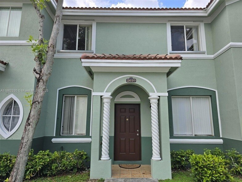 Foto principal - 2610 SE 14th Ave