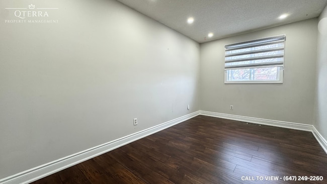 Building Photo - 35 Jay St