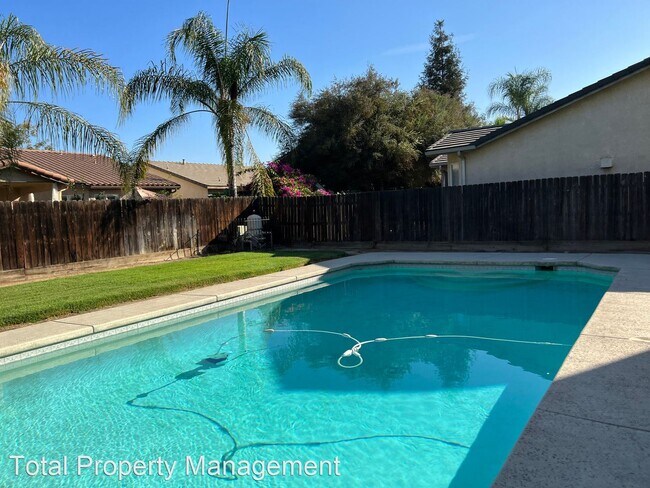 Building Photo - 5 br, 2.5 bath House - 4134 W Harold Ct.