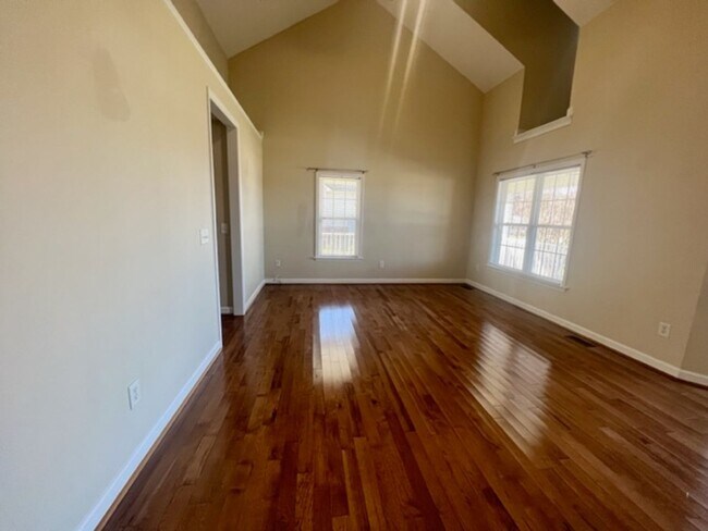 Foto del edificio - Three bedroom, 2 bath house in Haw River