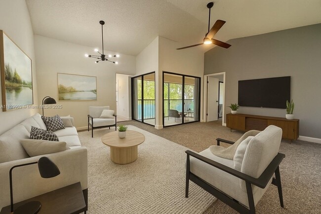 Building Photo - 1044 S Independence Dr