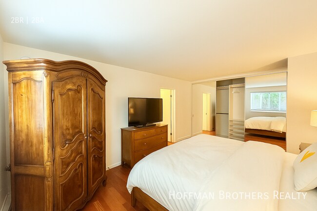 Foto del edificio - 10655 Wilshire Blvd