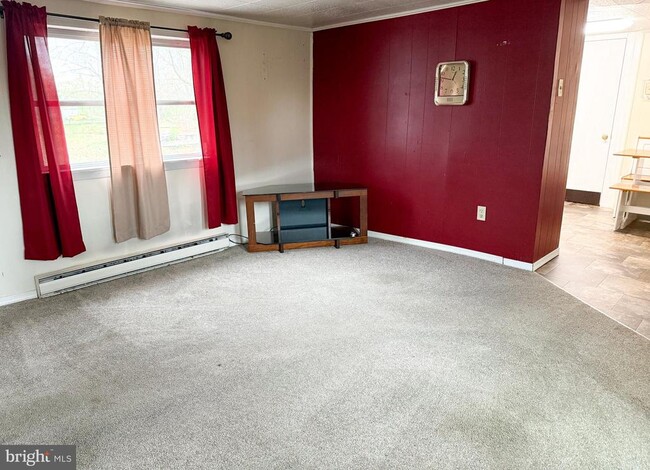 Foto del edificio - 213 W Chapline St