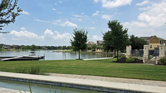 Foto del edificio - 9523 Caddo Ridge Ln