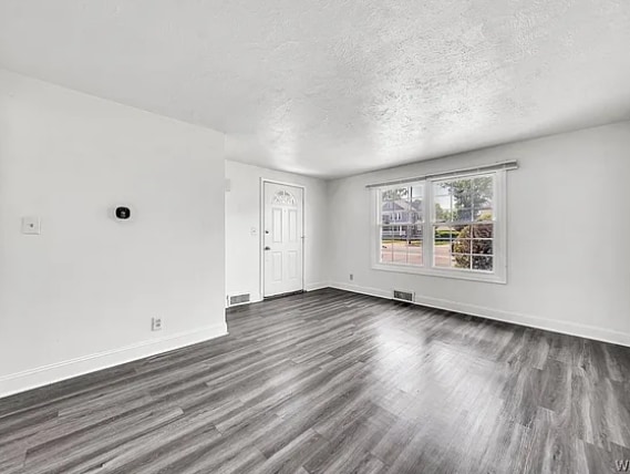 Building Photo - 225 Niagara Falls Blvd