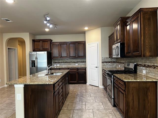 Building Photo - 803 Valor Ct