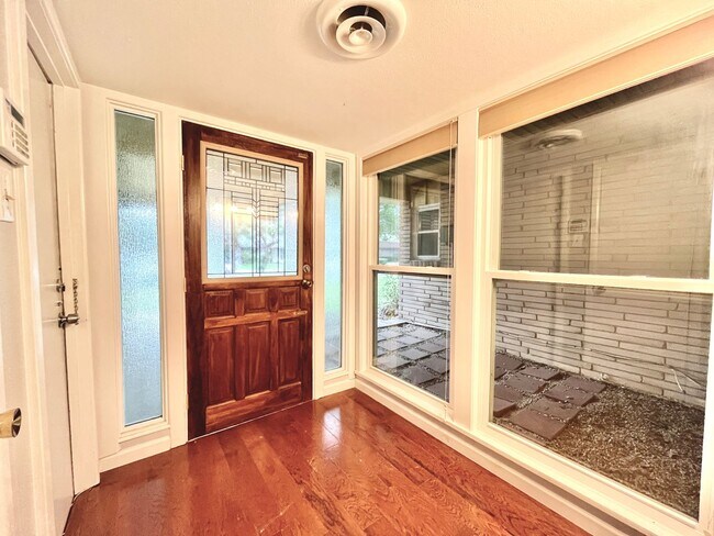 Foto del edificio - 3 Bedroom/2 bath North East Park Subdivision