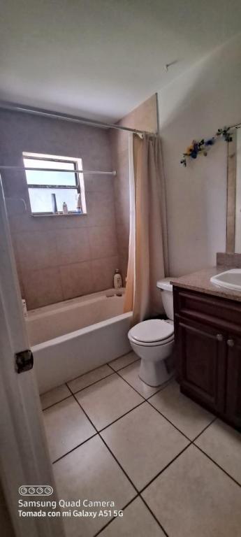 Foto del edificio - 2760 Belle Haven Dr