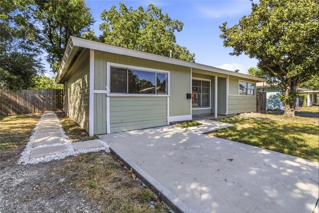 Foto del edificio - 2811 Morningside Ln
