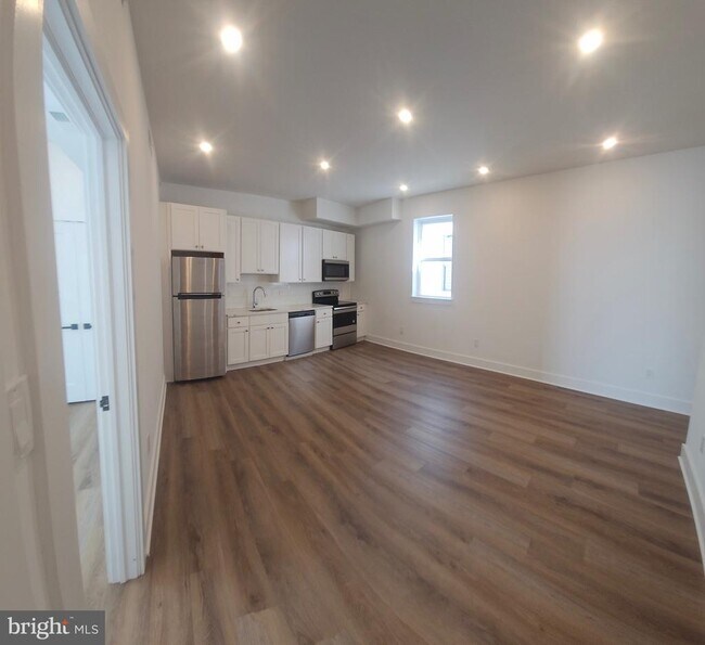 Foto del edificio - 6202-4 Germantown Ave