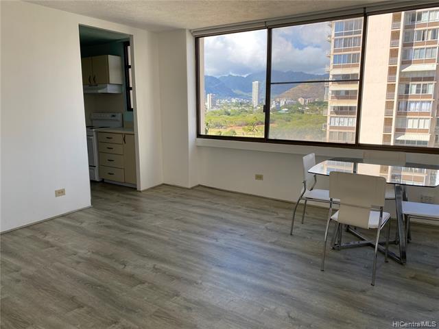 Foto del edificio - 2410 Cleghorn St
