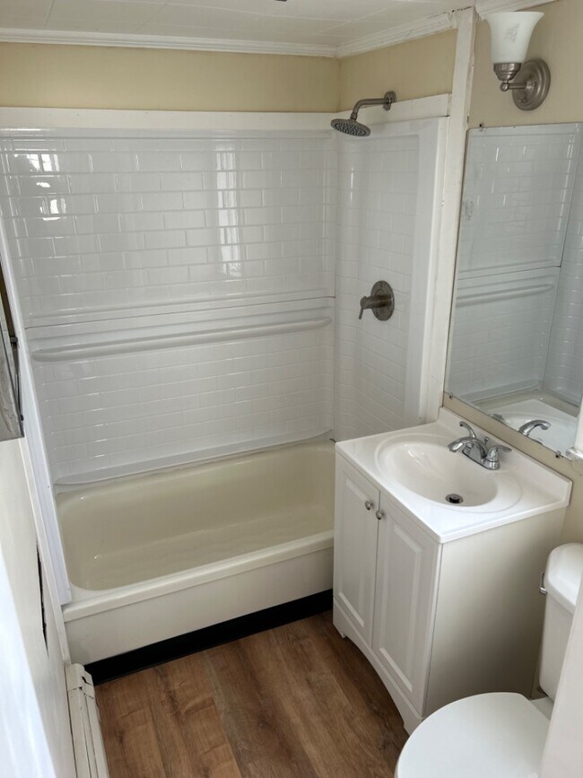 Foto del edificio - 617 Independence Dr