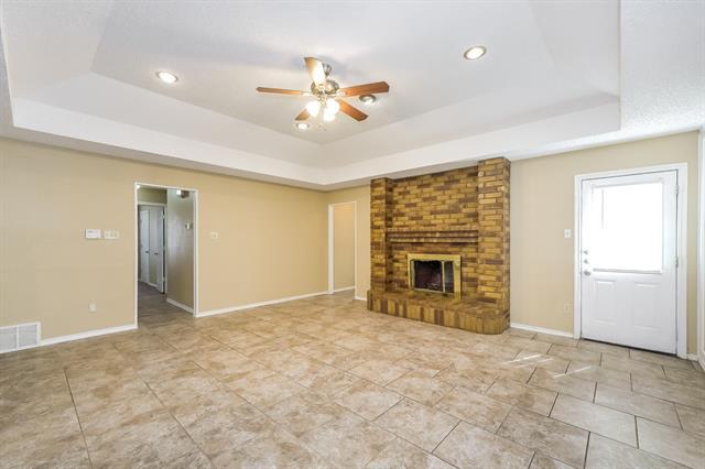 Building Photo - 8013 Moss Rock Dr