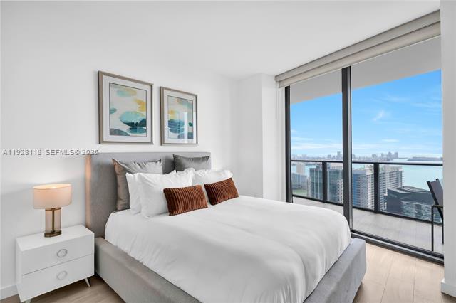 Foto del edificio - 1300 S Miami Ave