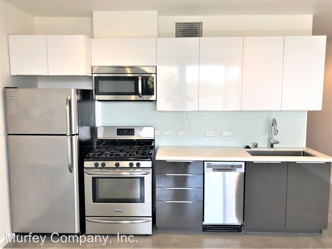 Foto principal - 3805 Ingraham St
