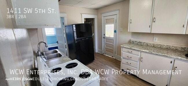 Foto del edificio - 1411 SW 5th St