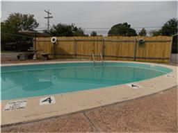 Foto del edificio - 1825 Bayou Rd