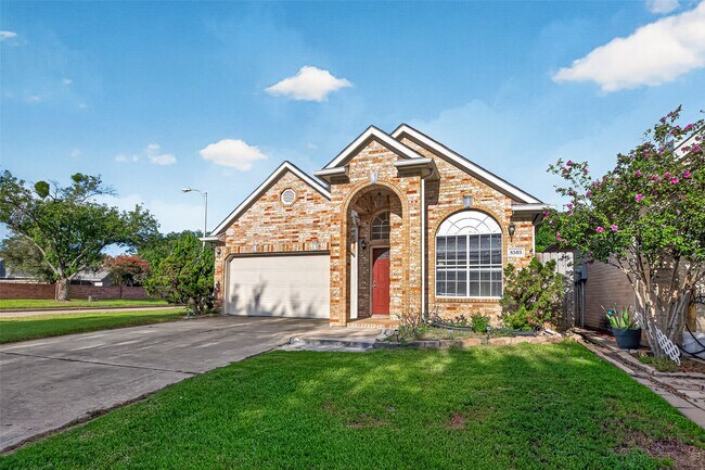 Foto del edificio - 8503 Raybluff Ln
