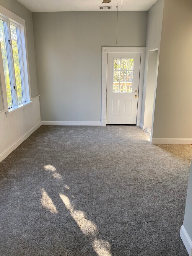 720 E Saint Catherine St Unit 2, Louisville, KY 40203 Apartments in