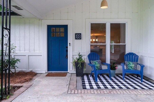 Foto del edificio - 4 Bedroom 2 Bath House in Corey Woods - Summerville