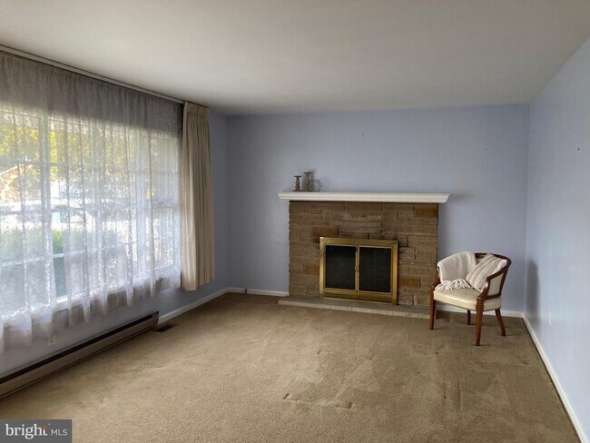 Foto del edificio - 18507 Indian Cottage Rd