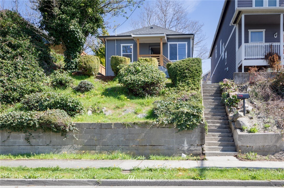 Primary Photo - 4140 38th Ave S