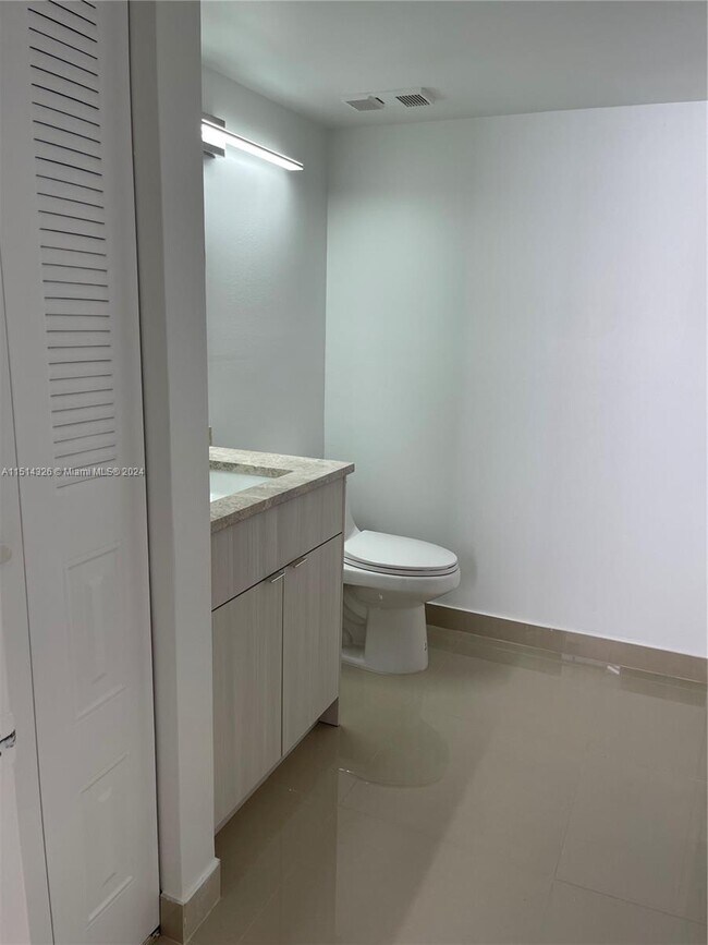 Building Photo - 4992 NW 97th Pl