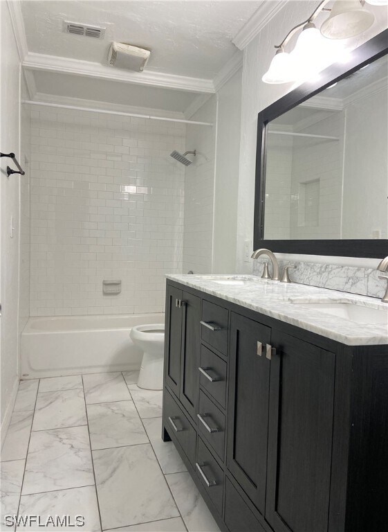 Foto principal - 16060 Dublin Cir