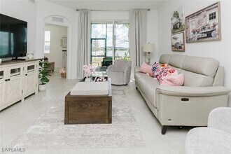 Building Photo - 5555 Double Eagle Cir