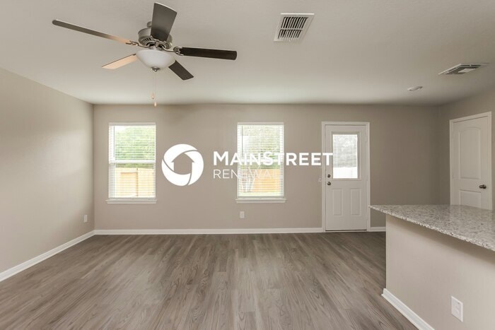 Foto principal - 3 Bedroom Pet-Friendly Home in San Antonio...