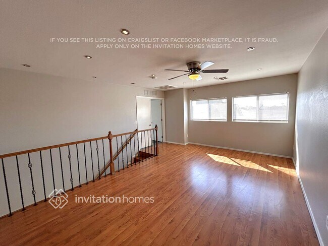 Foto del edificio - 11545 W Larkspur Rd