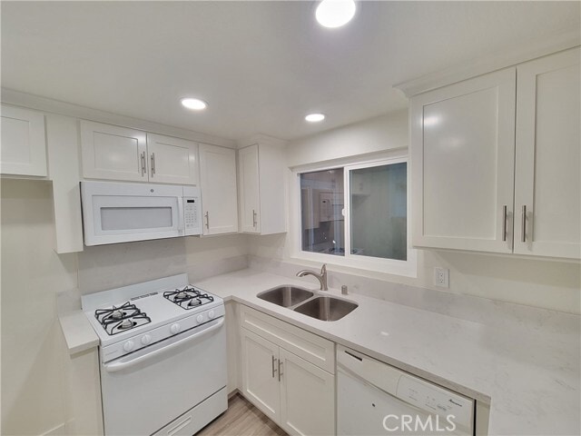 Building Photo - 19211 Coenson Cir