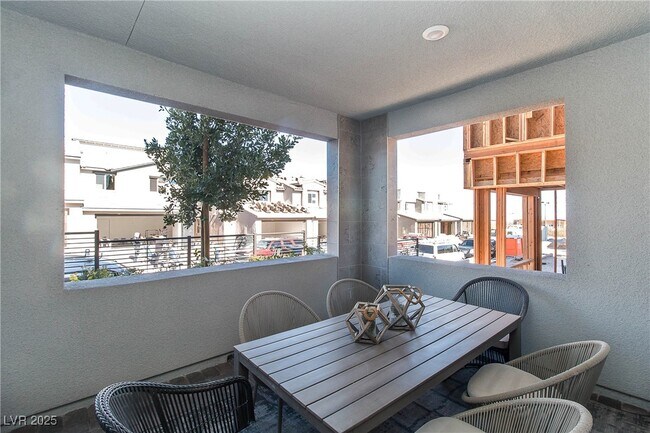 Foto del edificio - 11557 Alpine Cove Ave
