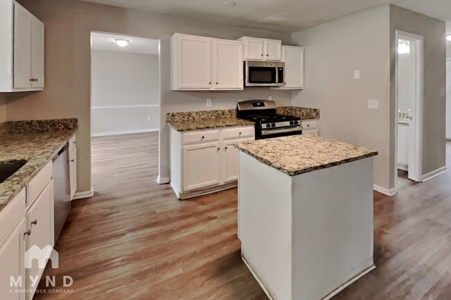 Building Photo - 2691 Ward Lake Ct