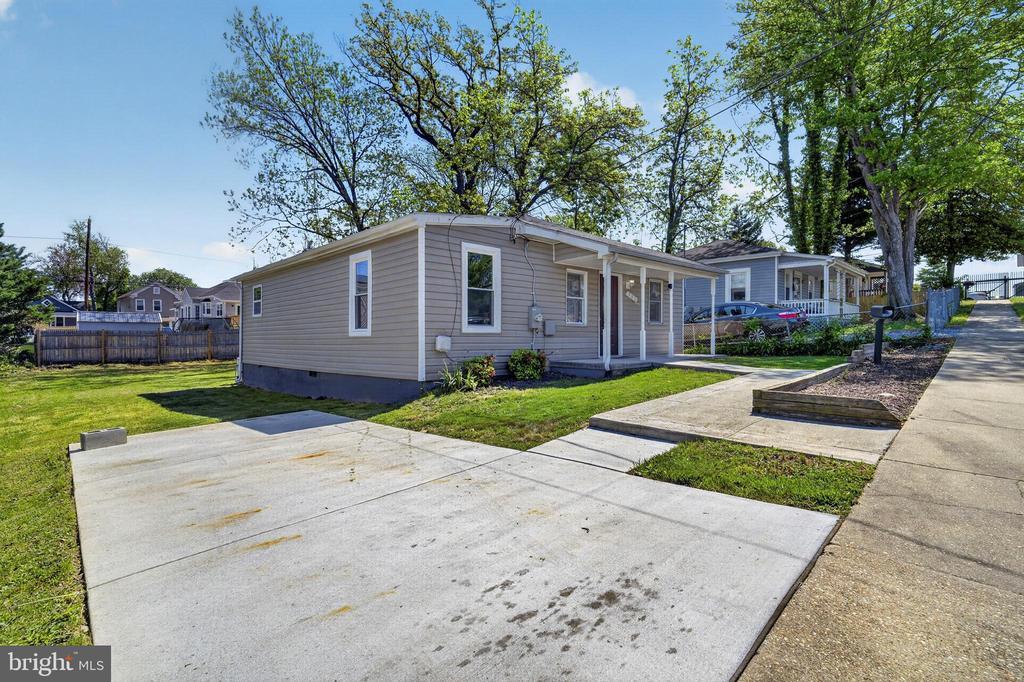 Photo - 505 69th St (Capitol Heights, MD)