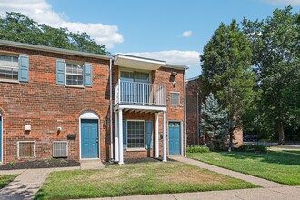 Building Photo - The Village of Pennbrook Apartments